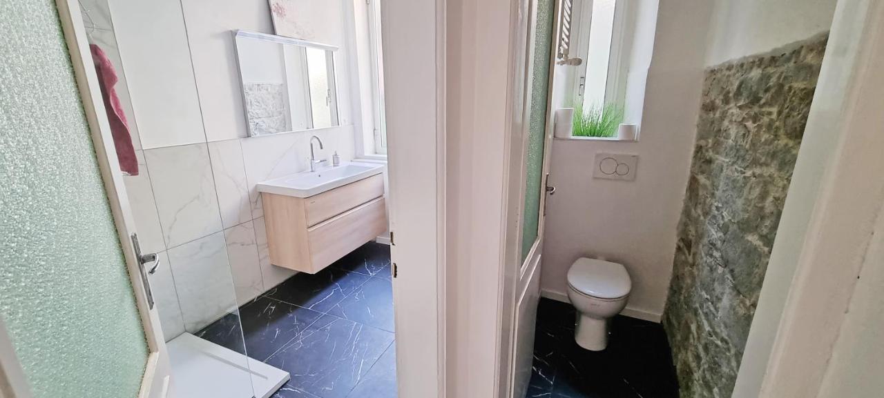 Casa Bianca - 2 Bedroom Design Apartment Триест Экстерьер фото